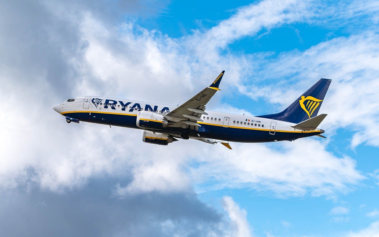 découvrez comment réussir l’onboarding de vos nouveaux employés grâce à des conseils pratiques et des étapes clés pour favoriser leur intégration et leur engagement dès le premier jour.